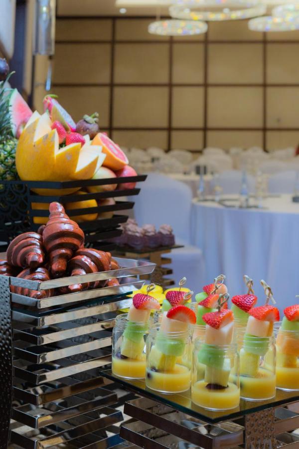 Dusitd2 Salwa Hotel