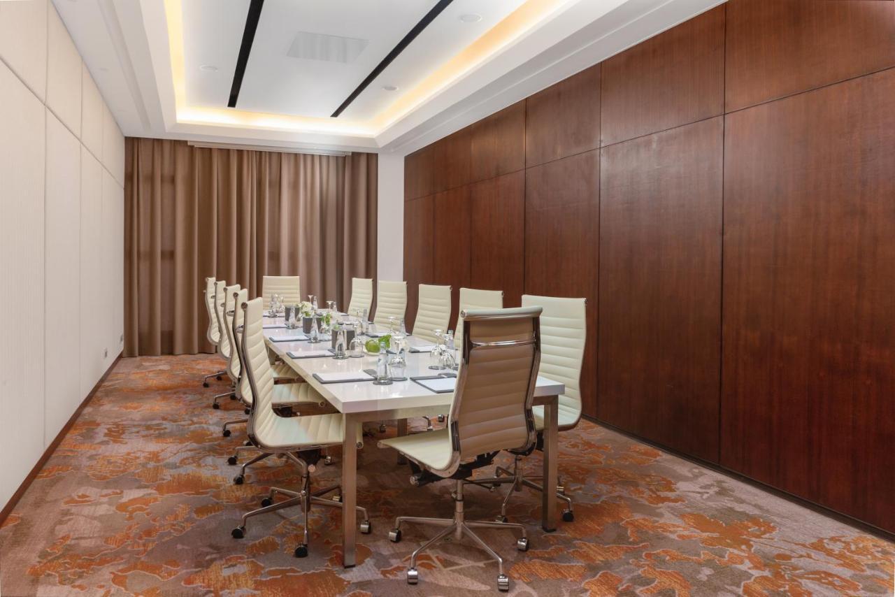 Hotel Dusitd2 Salwa Doha