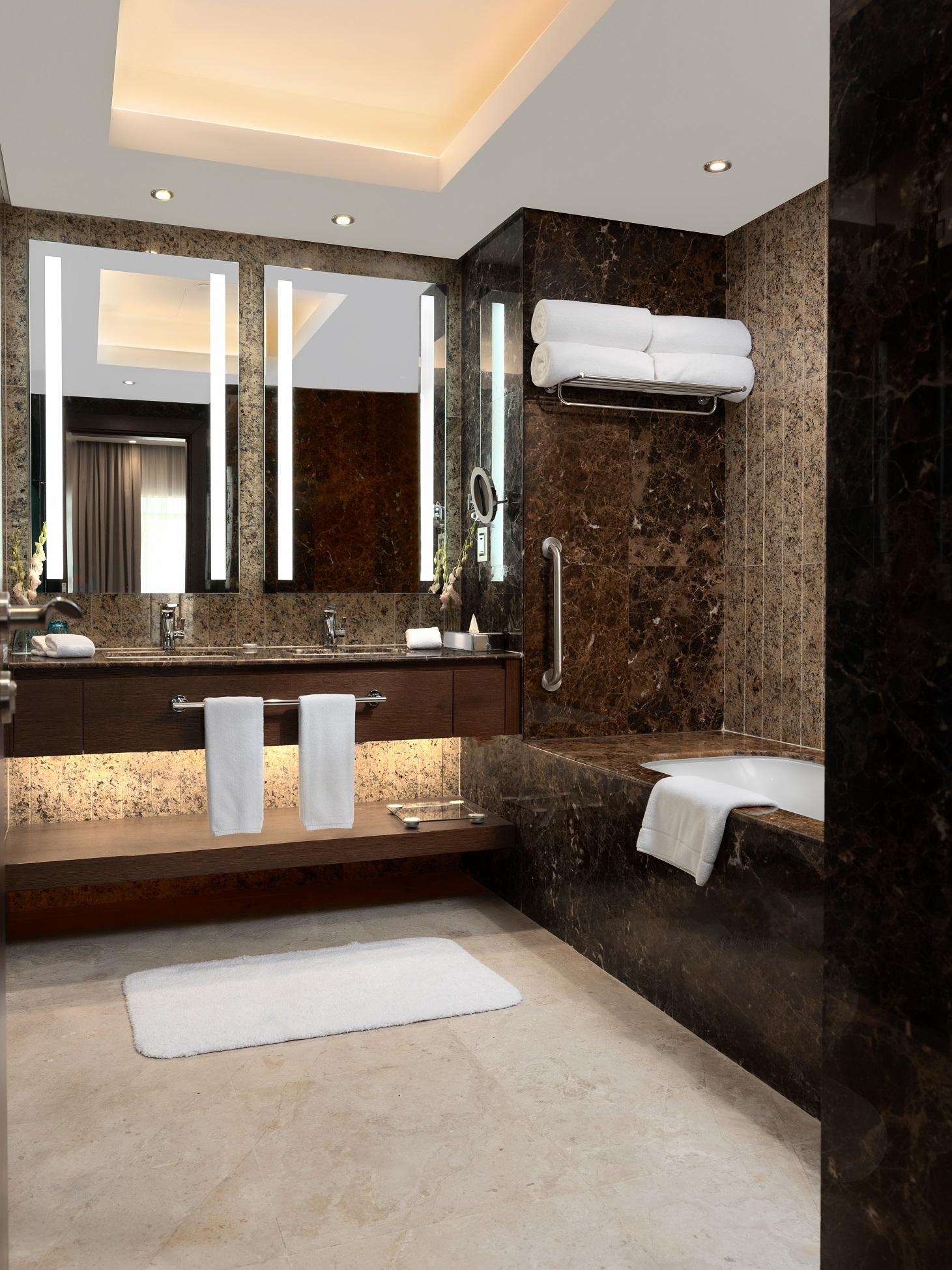 Dusitd2 Salwa Hotel 5*